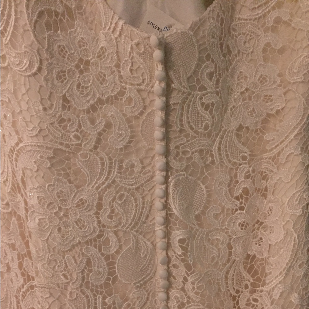 NWT, never used wedding dress! Size 14, Oleg Cassini Floor length, lace